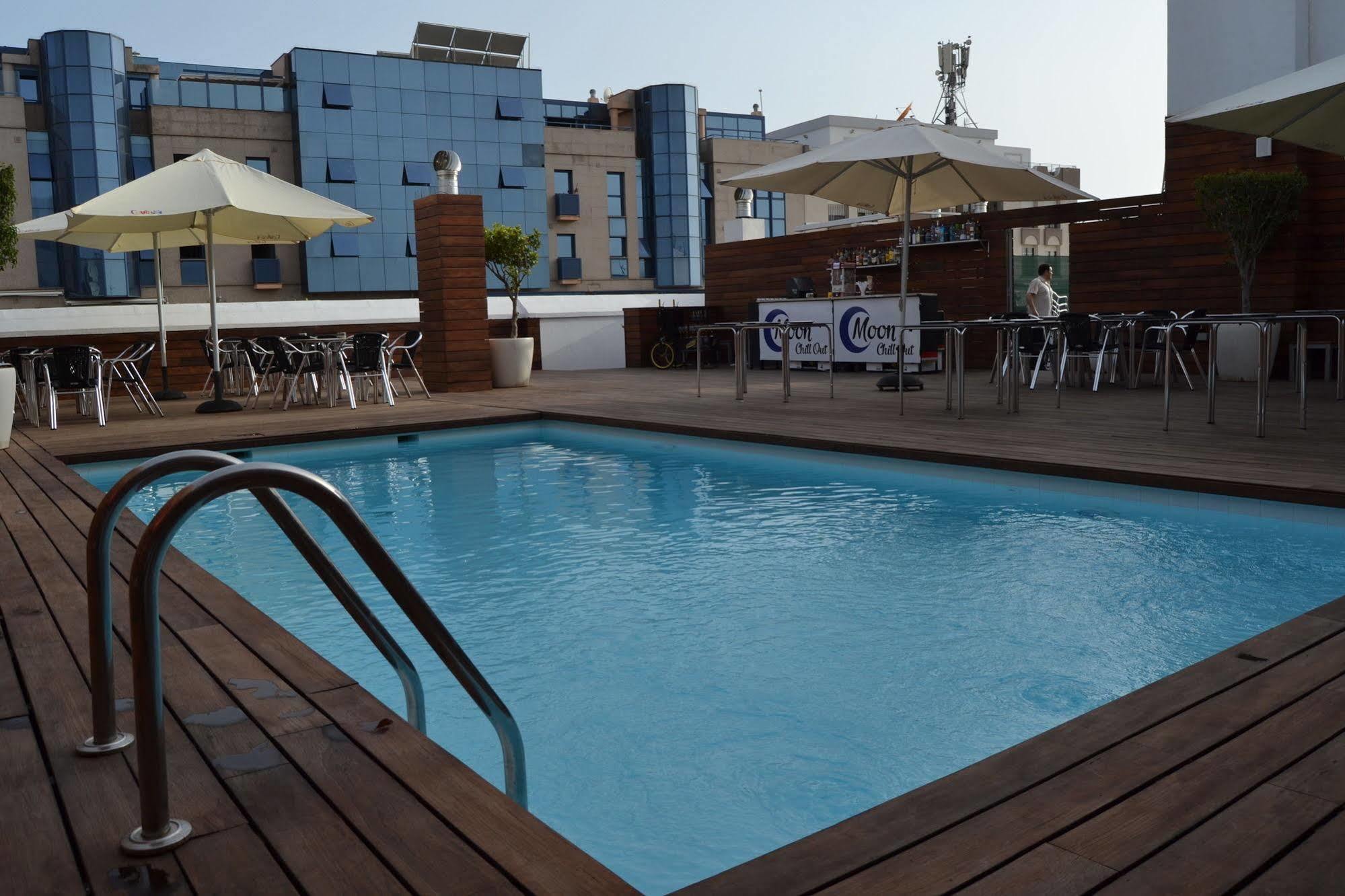 Hotel Ceuta Puerta De Africa Екстериор снимка